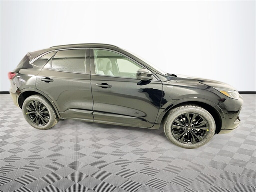 New 2026 Ford Escape ST-Line Elite SUV