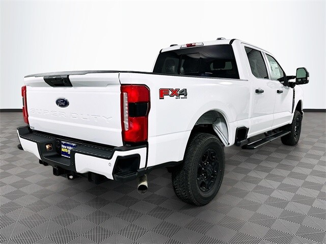 2025 Ford F-250 XL photo 4