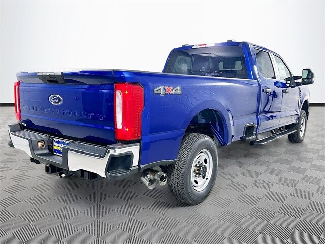2026 Ford F-350 XL photo 4