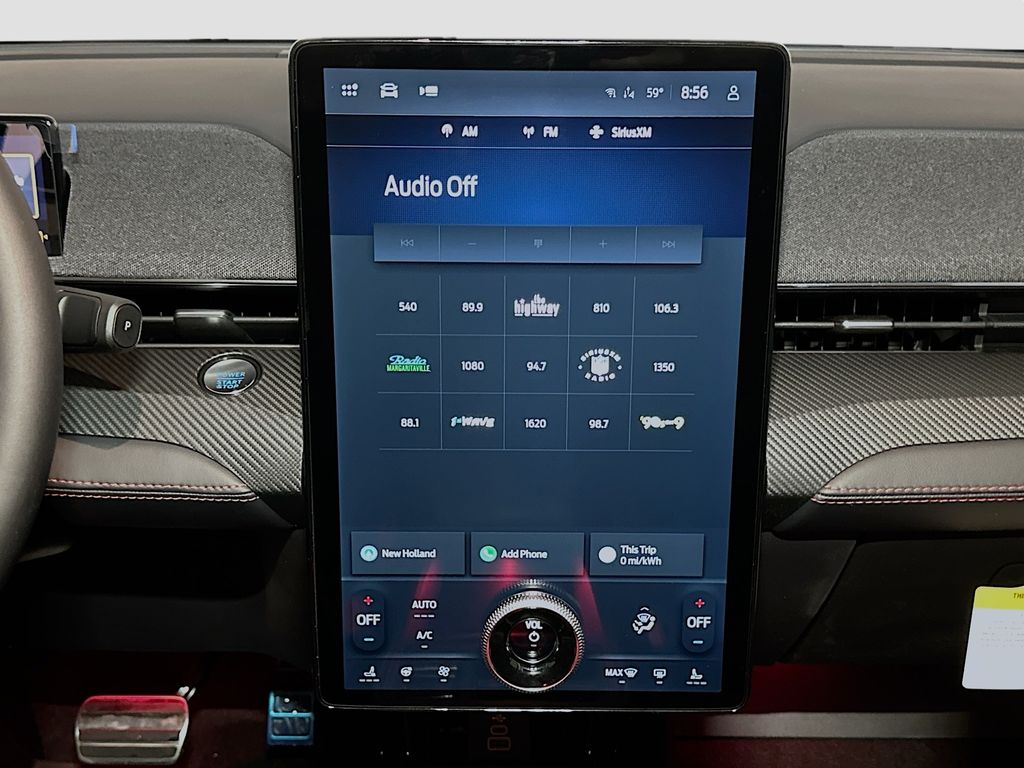 2025 Ford Mustang Mach-E Premium - Photo 13