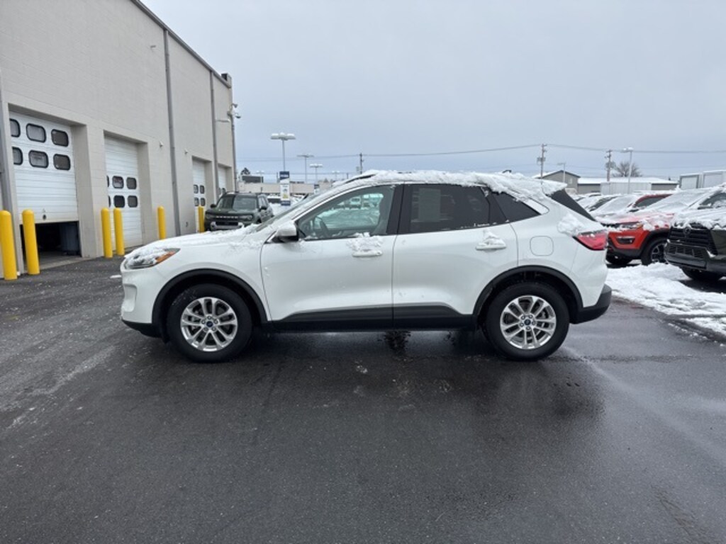 Used 2020 Ford Escape SE SUV
