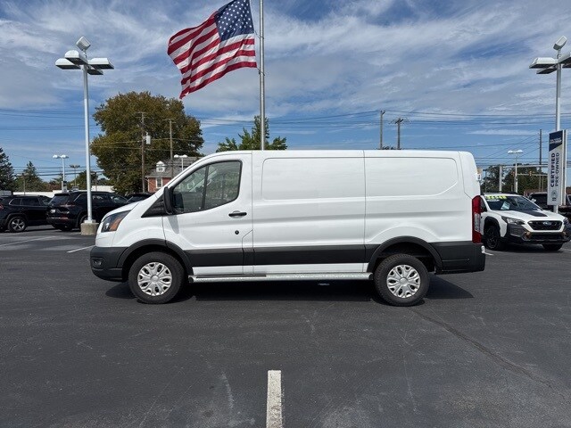 2024 Ford Transit photo 2