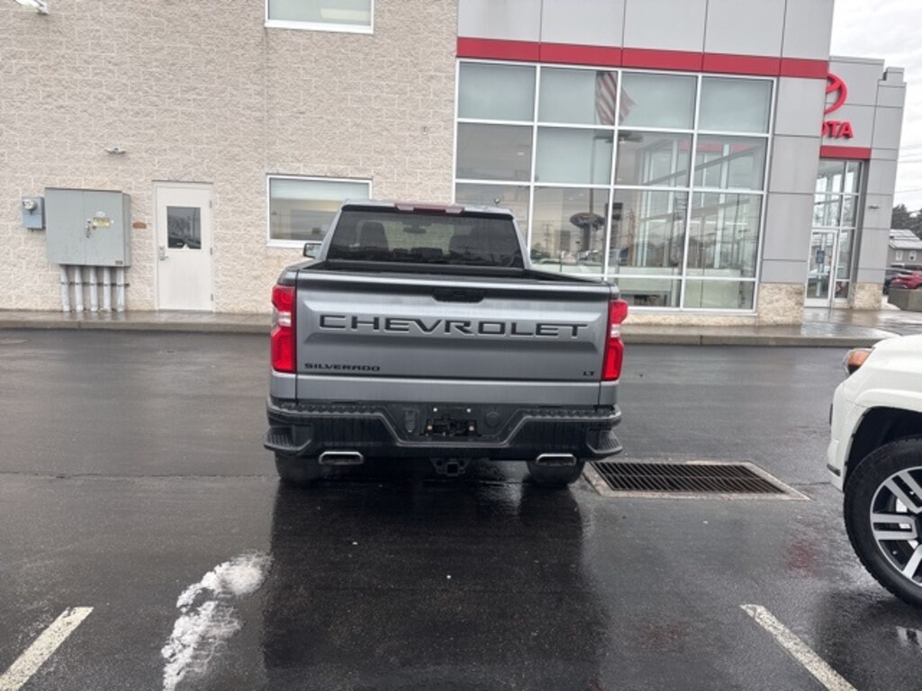 Used 2021 Chevrolet Silverado 1500 LT Trail Boss Truck Crew Cab