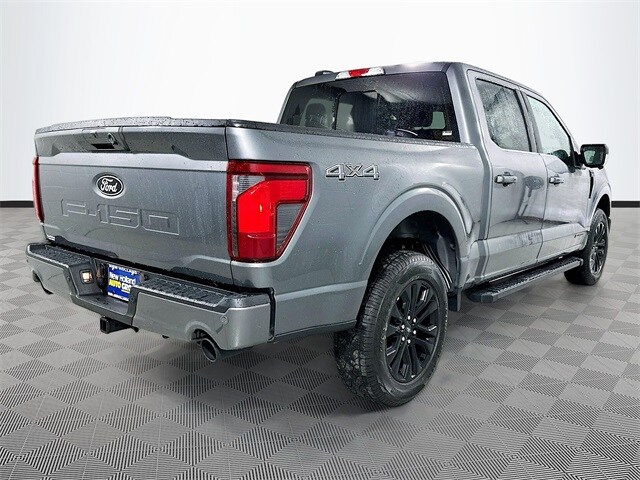 2025 Ford F-150 XLT photo 3