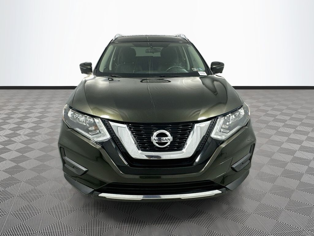 Used 2017 Nissan Rogue SV SUV