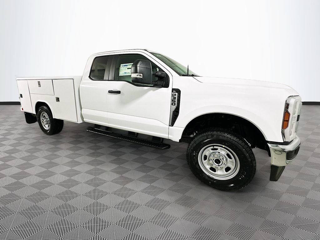 New 2026 Ford F-350 Chassis XL Chassis