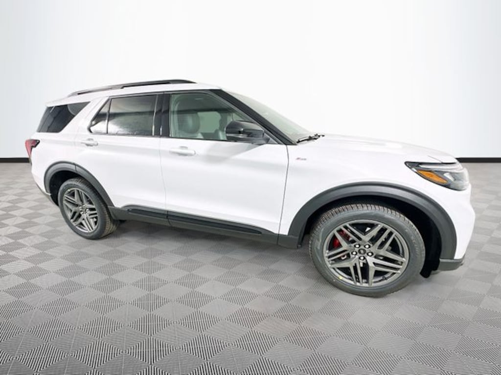 New 2026 Ford Explorer ST-Line SUV