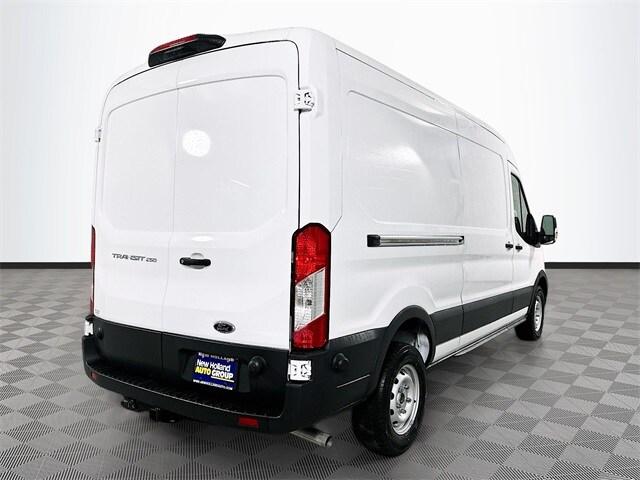 2025 Ford Transit photo 2