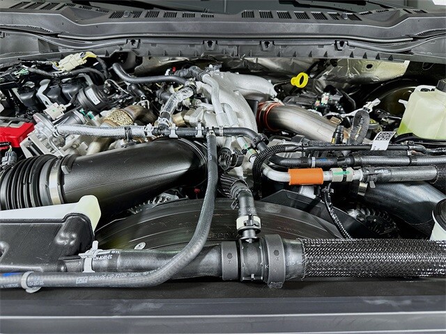 2026 Ford F-250 Lariat photo 3