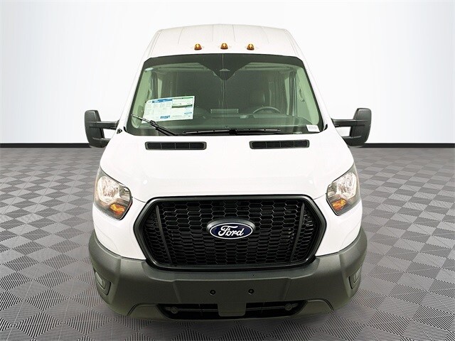 2026 Ford Transit photo 2