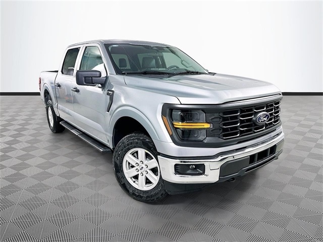 2025 Ford F-150 XL's photo