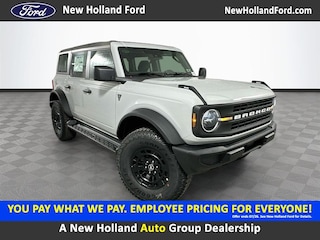 2026 Ford Bronco Base SUV