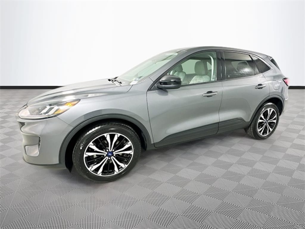 Certified 2022 Ford Escape SE Hybrid SUV