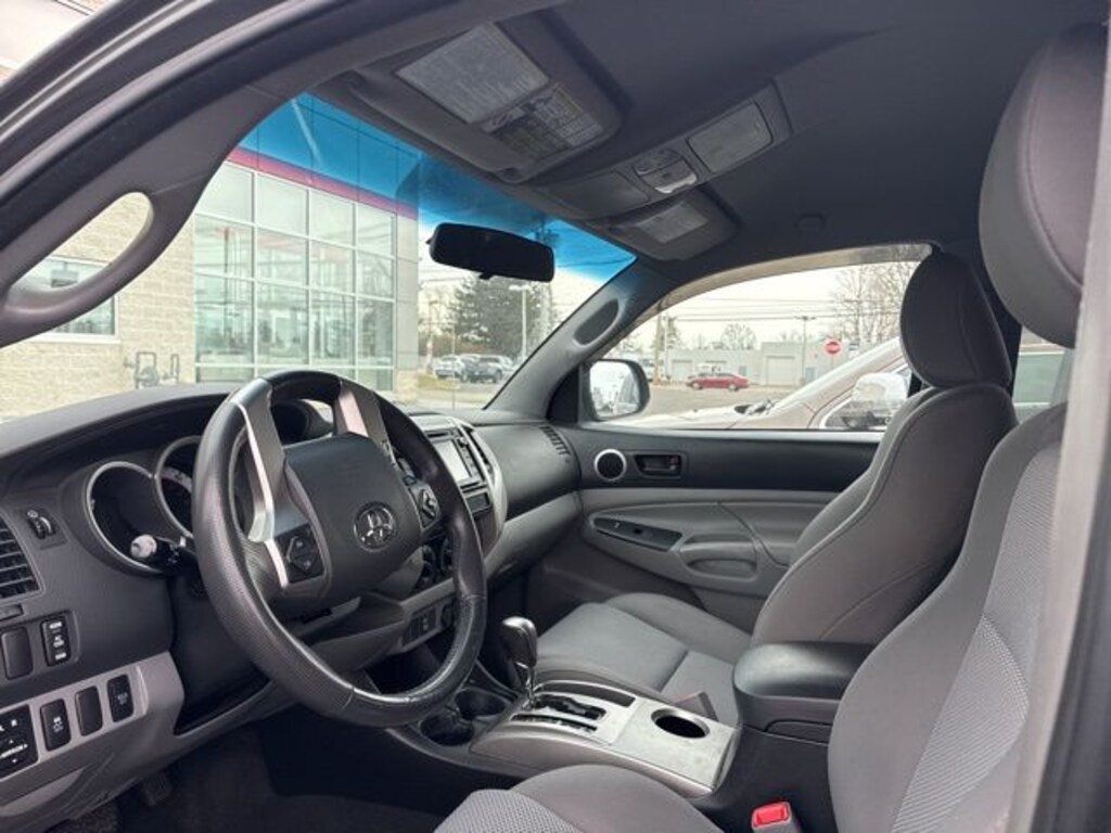 Used 2015 Toyota Tacoma Base Truck Double Cab