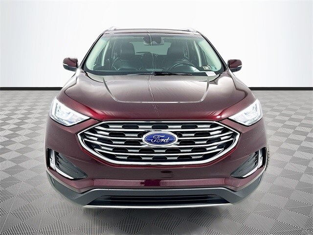 2020 Ford Edge SEL photo 2