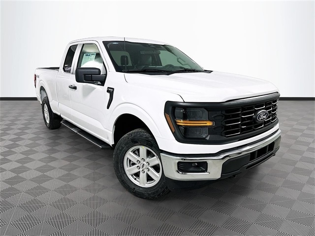 2025 Ford F-150 XL's photo