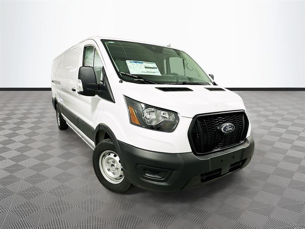 2025 Ford Transit Van
