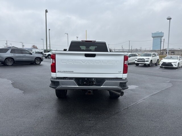 2024 Chevrolet Silverado 2500HD LT photo 3