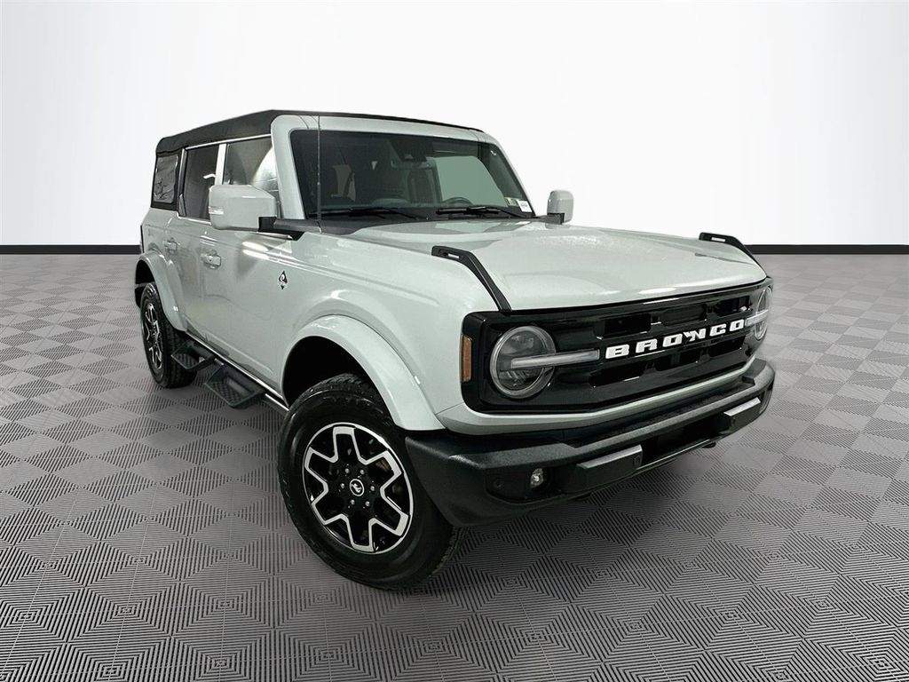Certified 2024 Ford Bronco Outer Banks SUV