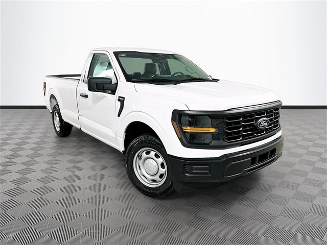 2026 Ford F-150 XL's photo