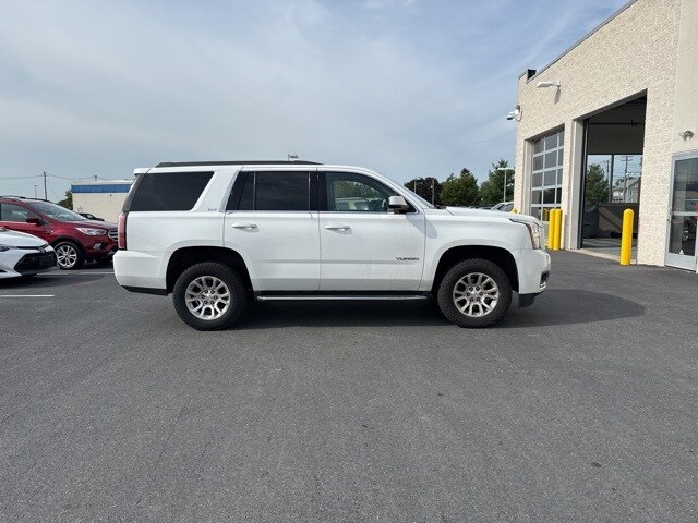 2020 Gmc Yukon SLT photo 3