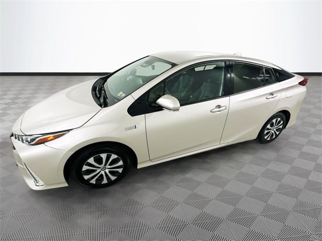 Used 2020 Toyota Prius Prime XLE Hatchback