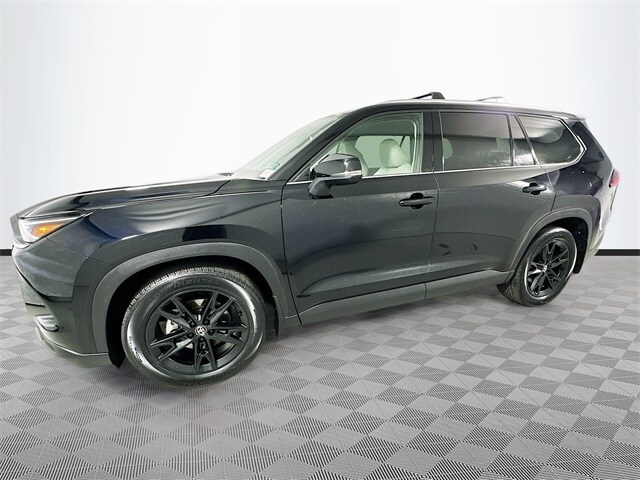 2024 Toyota Grand Highlander Limited photo 4