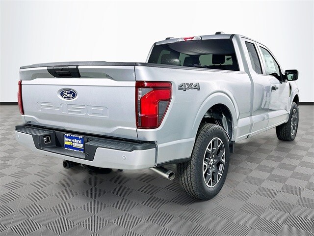 2025 Ford F-150 STX photo 4