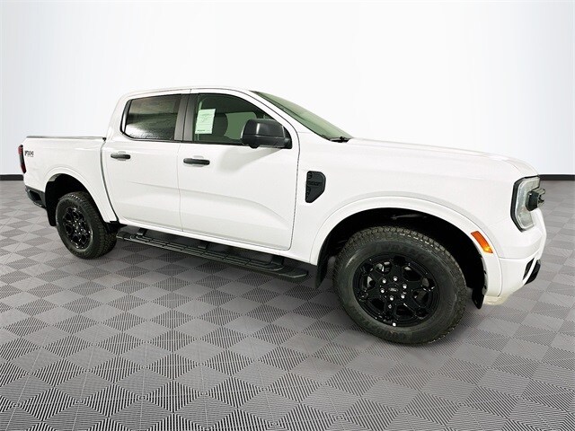 2025 Ford Ranger XLT photo 3