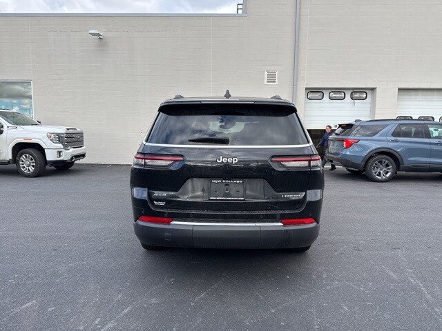 2024 Jeep Grand Cherokee Laredo photo 2