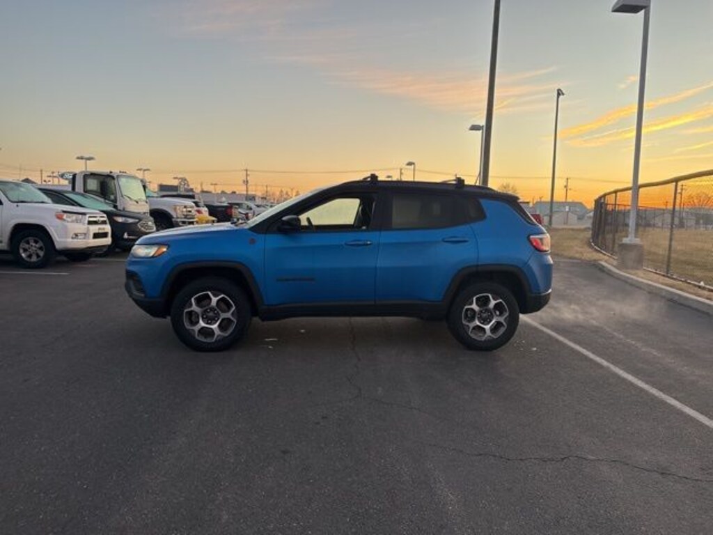Used 2022 Jeep Compass Trailhawk SUV
