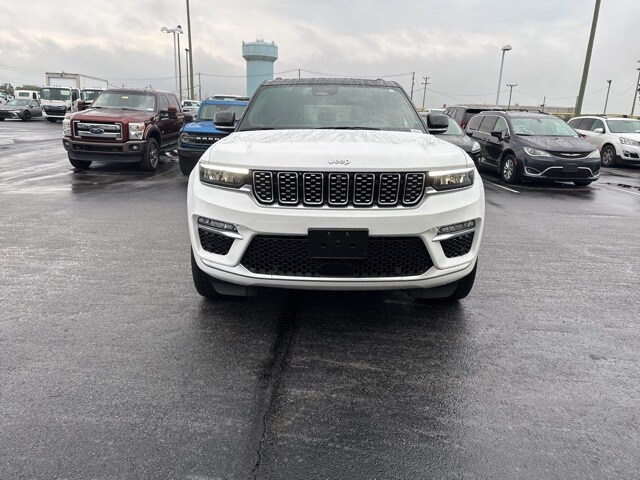 2024 Jeep Grand Cherokee Summit Reserve photo 2