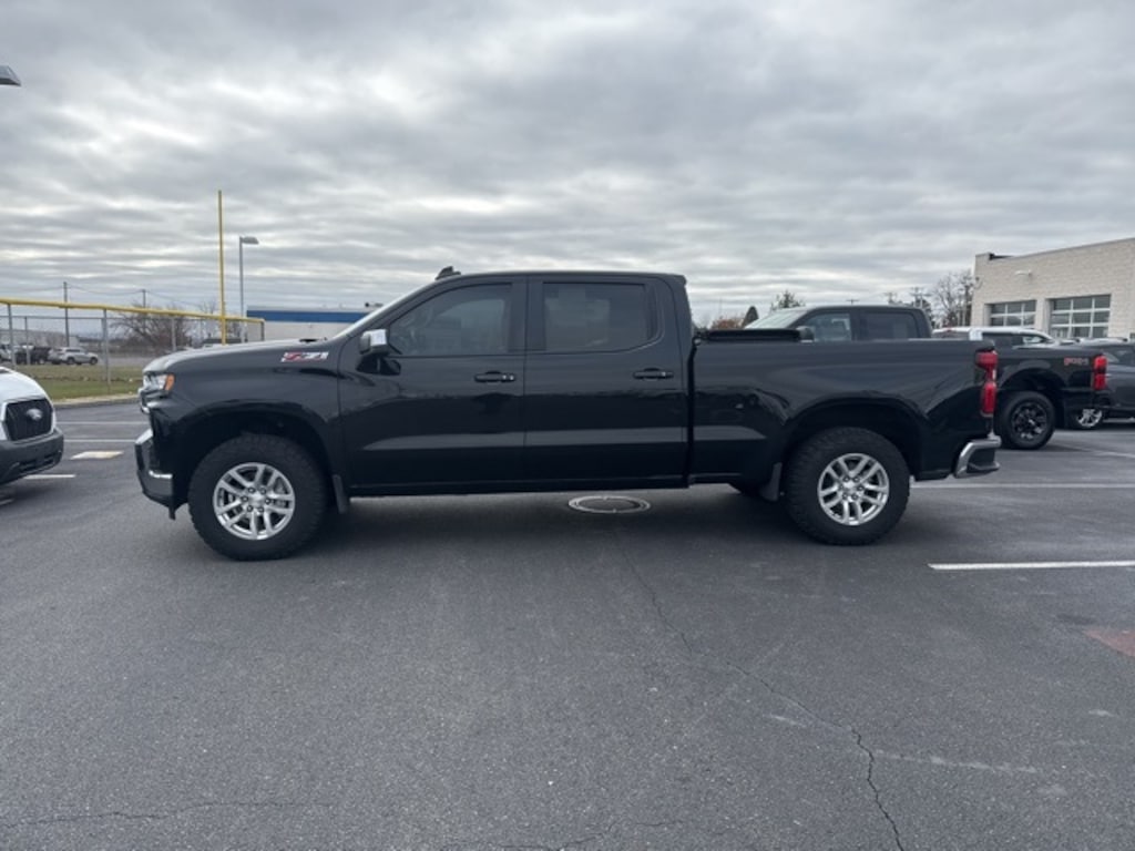 Used 2019 Chevrolet Silverado 1500 LT Truck Crew Cab