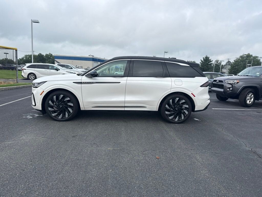 Used 2024 Lincoln Nautilus Black Label SUV