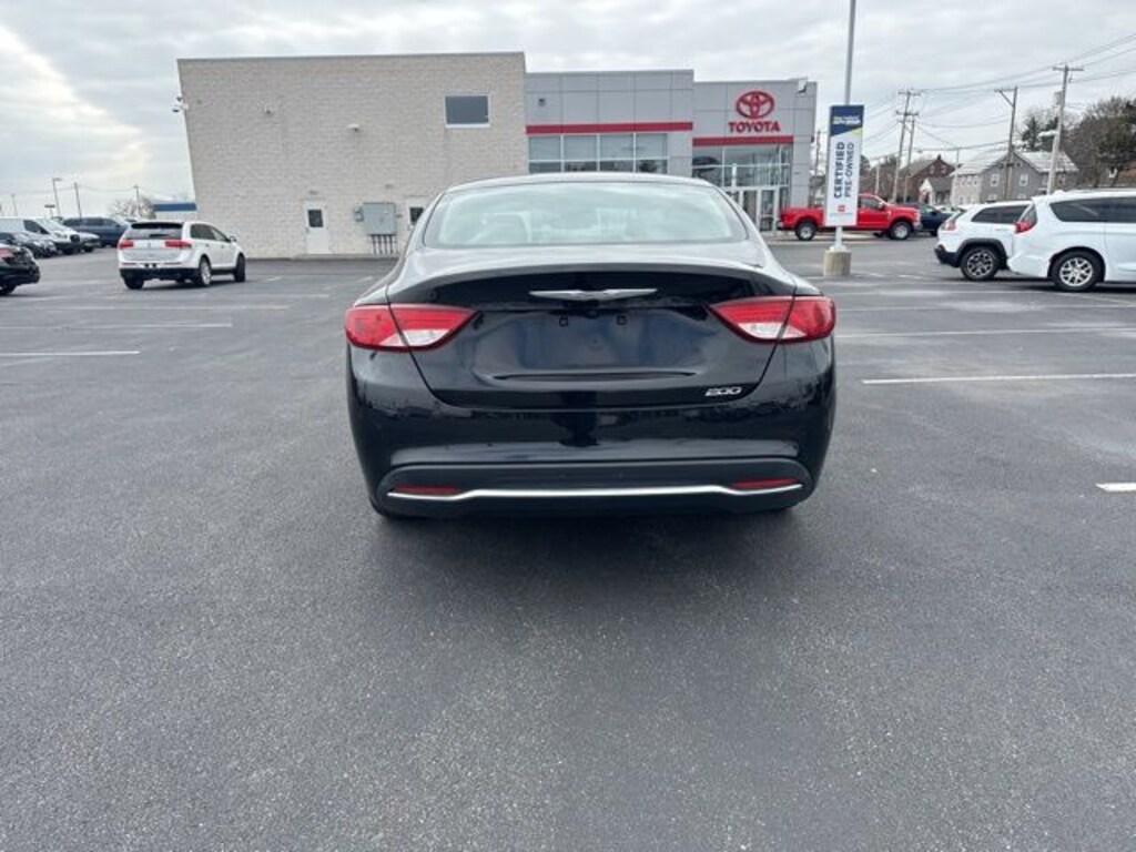 Used 2016 Chrysler 200 Limited Sedan