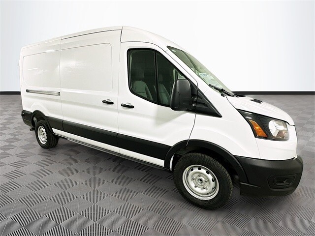 2026 Ford Transit photo 2