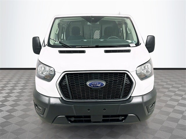 2024 Ford Transit photo 2