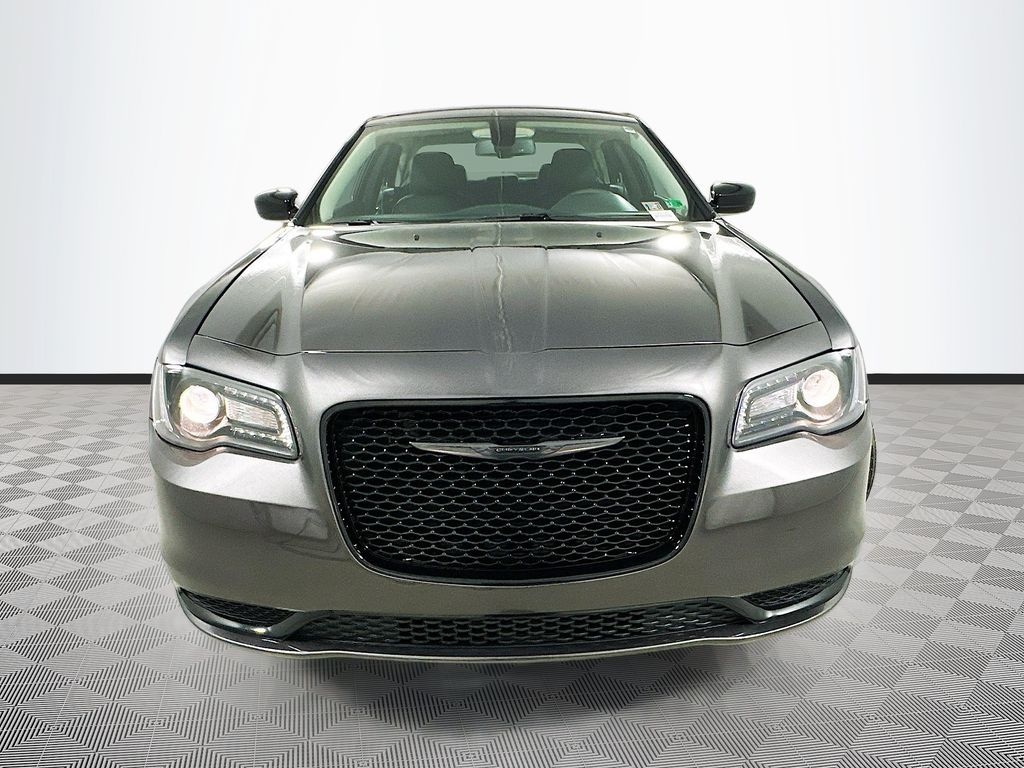 Certified 2022 Chrysler 300 Touring Sedan
