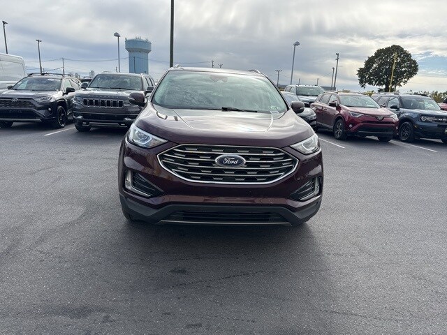 2020 Ford Edge SEL photo 4