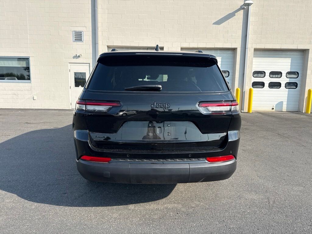 Certified 2025 Jeep Grand Cherokee L Altitude X SUV
