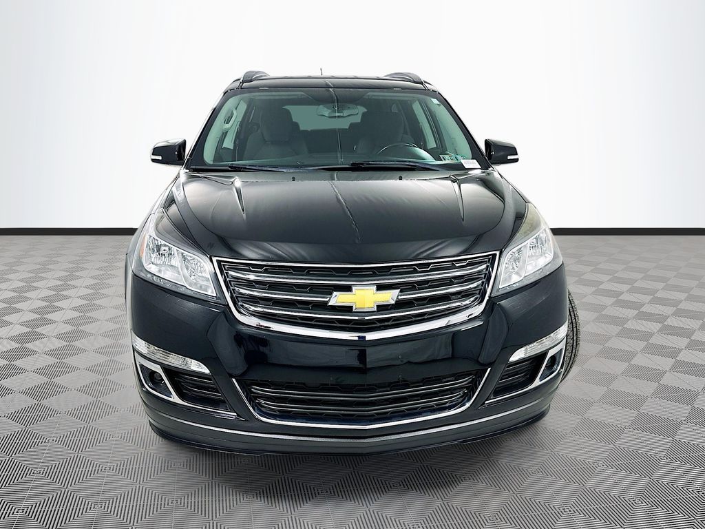 Used 2017 Chevrolet Traverse 1LT with VIN 1GNKVGKDXHJ346525 for sale in New Holland, PA