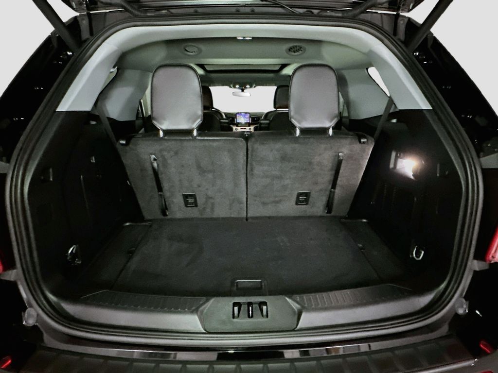 2024 Ford Explorer XLT - Photo 34