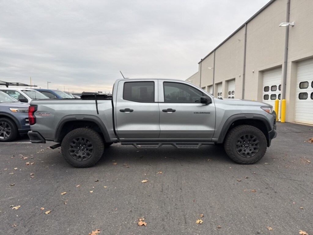Used 2024 Chevrolet Colorado Trail Boss Truck