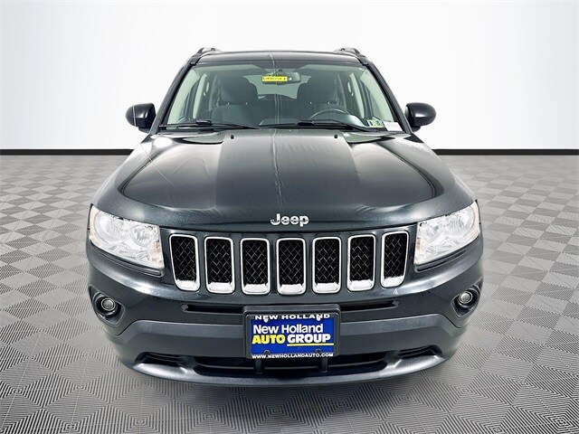 2011 Jeep Compass Base photo 2
