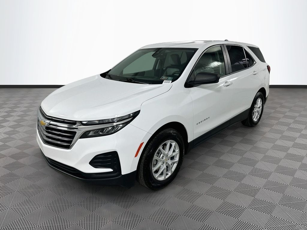 Used 2022 Chevrolet Equinox LS SUV