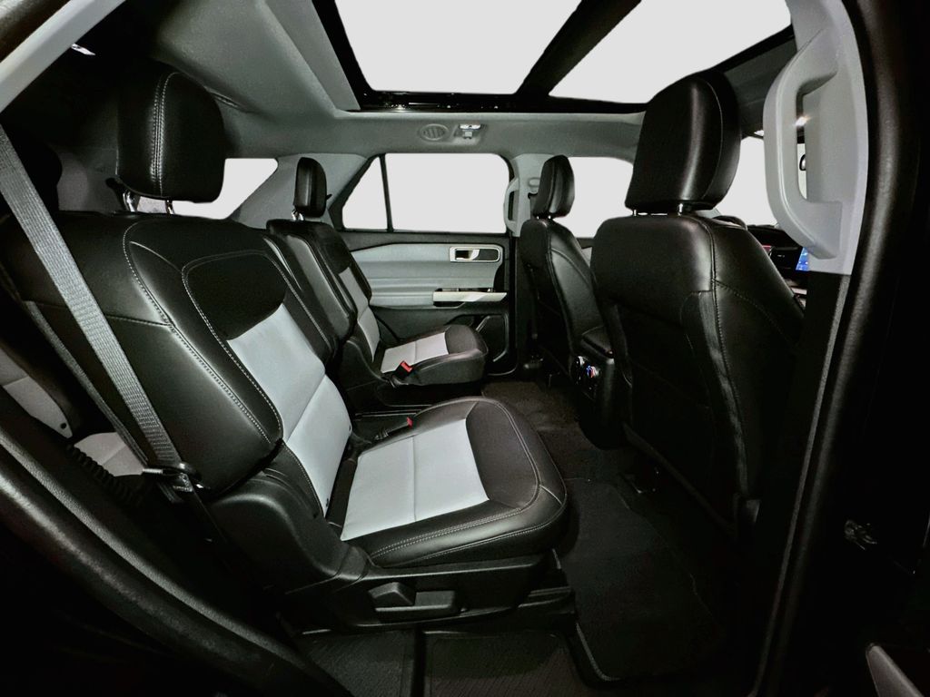 2024 Ford Explorer XLT - Photo 36
