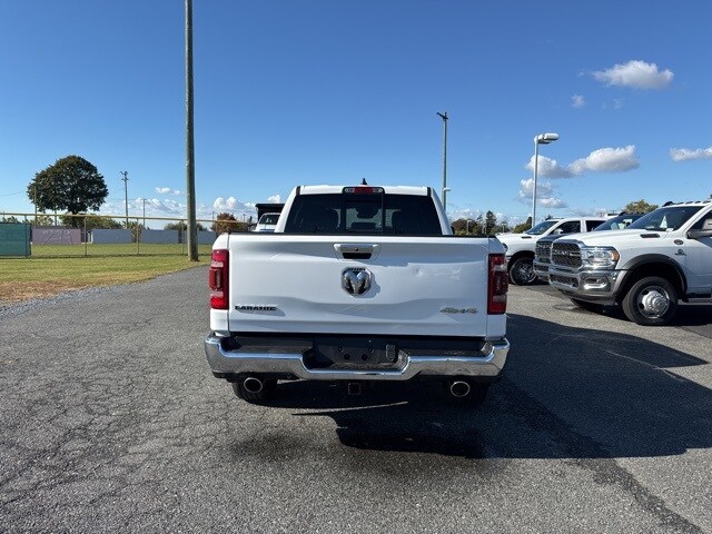 2022 Ram 1500 Laramie photo 2
