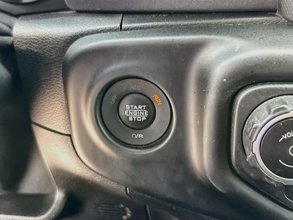 2021 Jeep Gladiator Mojave - Photo 27