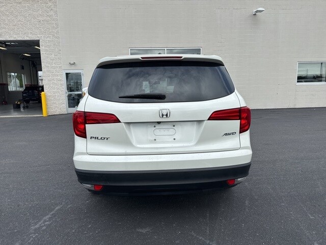 2018 Honda Pilot EX-L photo 3