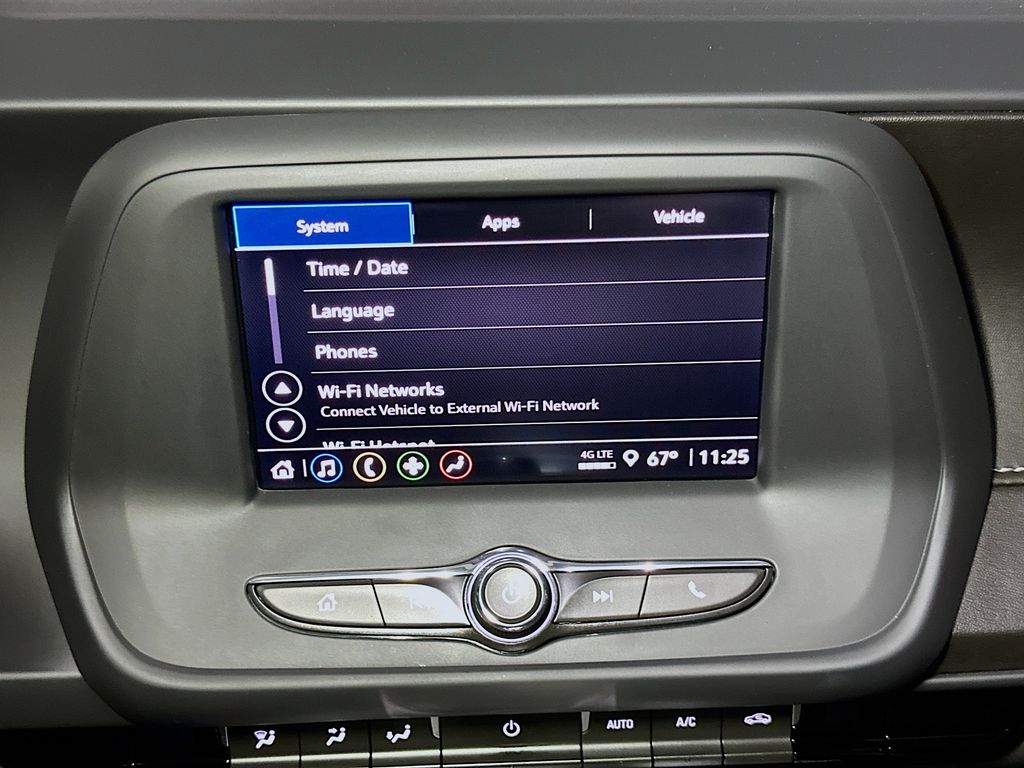 2023 Chevrolet Camaro 1LT - Photo 11
